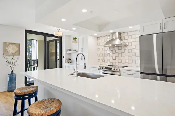 $875,000 | 1000 North Us Highway, Unit BE103, Jupiter, FL 33477