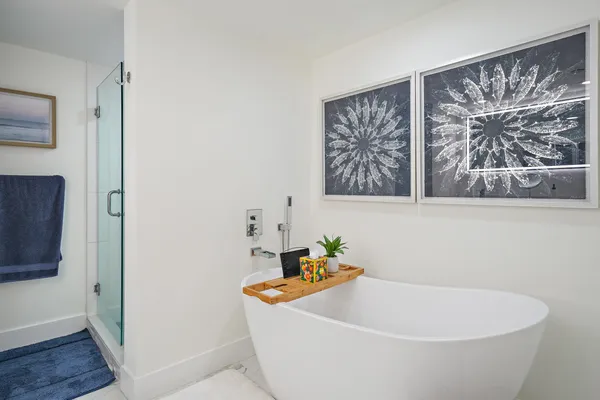 $875,000 | 1000 North Us Highway, Unit BE103, Jupiter, FL 33477