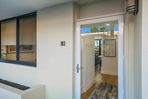 $875,000 | 1000 North Us Highway, Unit BE103, Jupiter, FL 33477