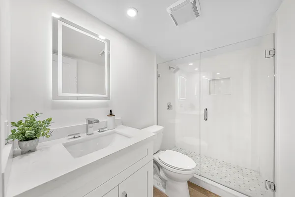 $875,000 | 1000 North Us Highway, Unit BE103, Jupiter, FL 33477