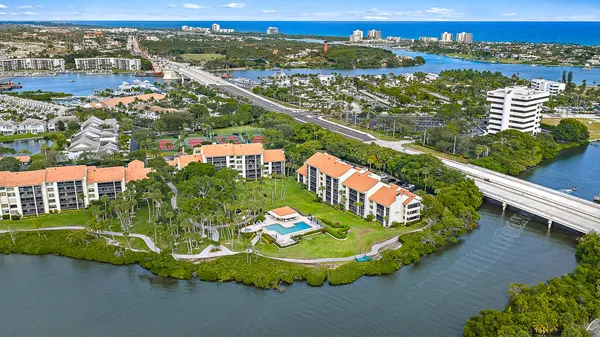 $875,000 | 1000 North Us Highway, Unit BE103, Jupiter, FL 33477