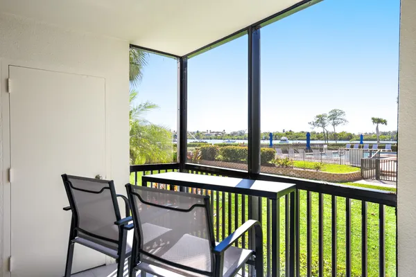 $875,000 | 1000 North Us Highway, Unit BE103, Jupiter, FL 33477