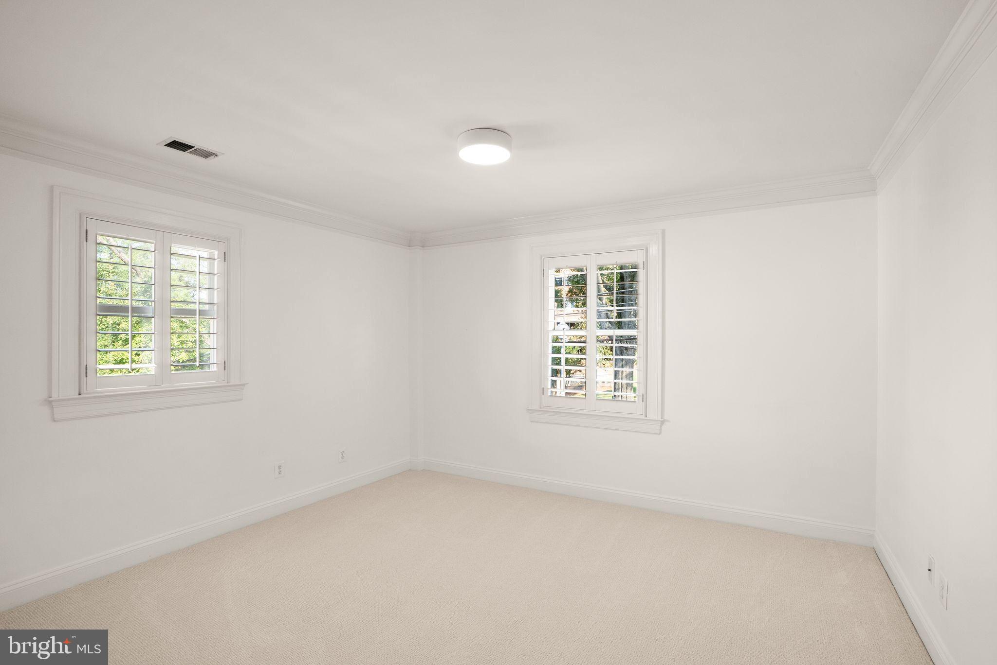 5246 Loughboro Road Northwest Washington, DC 20016 - Photo 23 of 42 Gallery Image 23