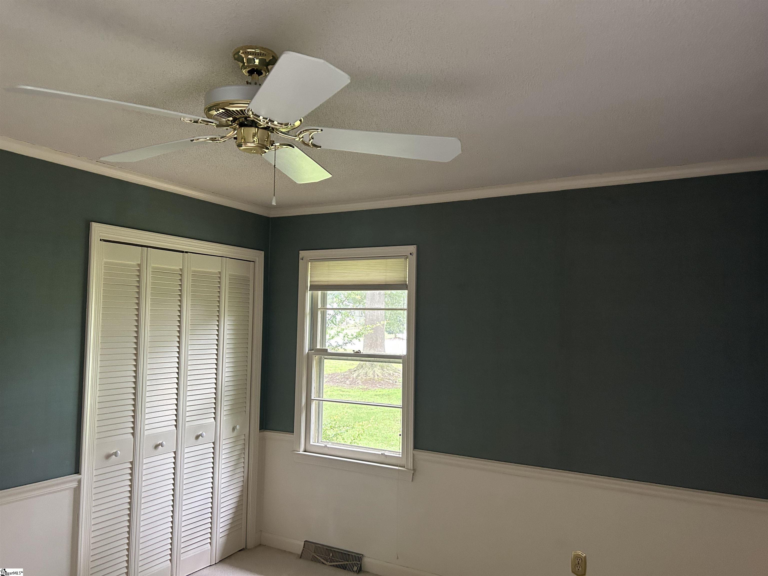 101 Sumter Street Clinton, SC 29325 - Photo 28 of 50