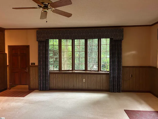 $325,000 | 101 Sumter Street, Clinton, SC 29325