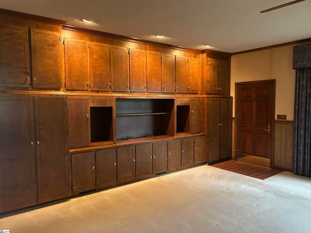 $325,000 | 101 Sumter Street, Clinton, SC 29325