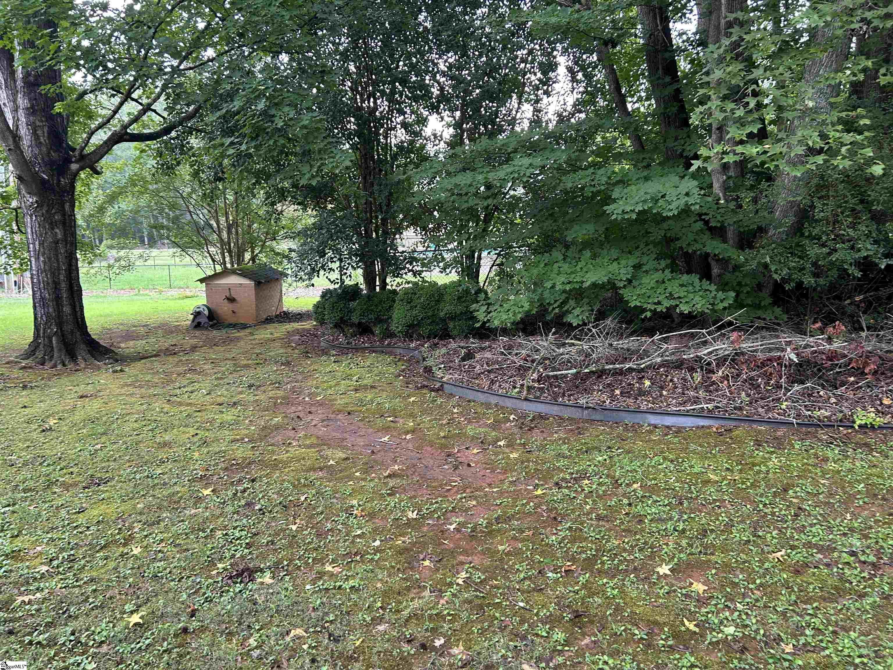 101 Sumter Street Clinton, SC 29325 - Photo 36 of 50