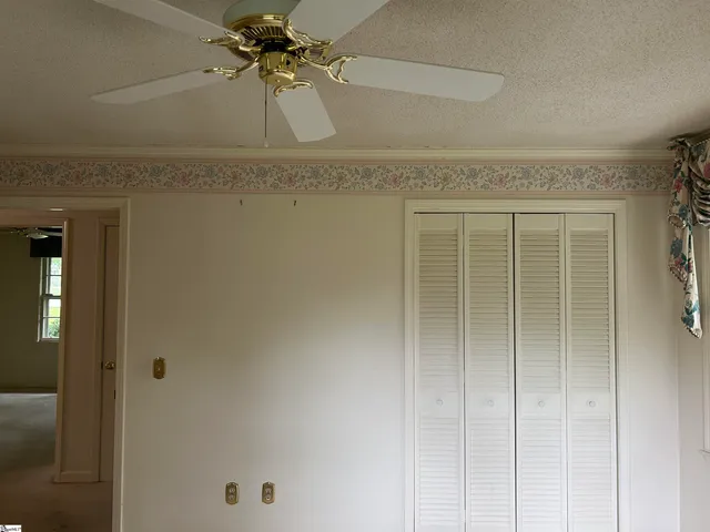 $325,000 | 101 Sumter Street, Clinton, SC 29325