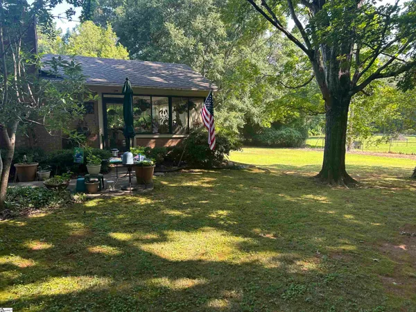 $299,900 | 101 Sumter Street, Clinton, SC 29325