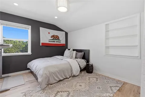 $1,449,500 | 5208 Woodman Avenue, Sherman Oaks, CA 91401