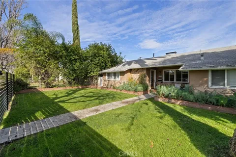 $1,549,000 | 5208 Woodman Avenue, Sherman Oaks, CA 91401