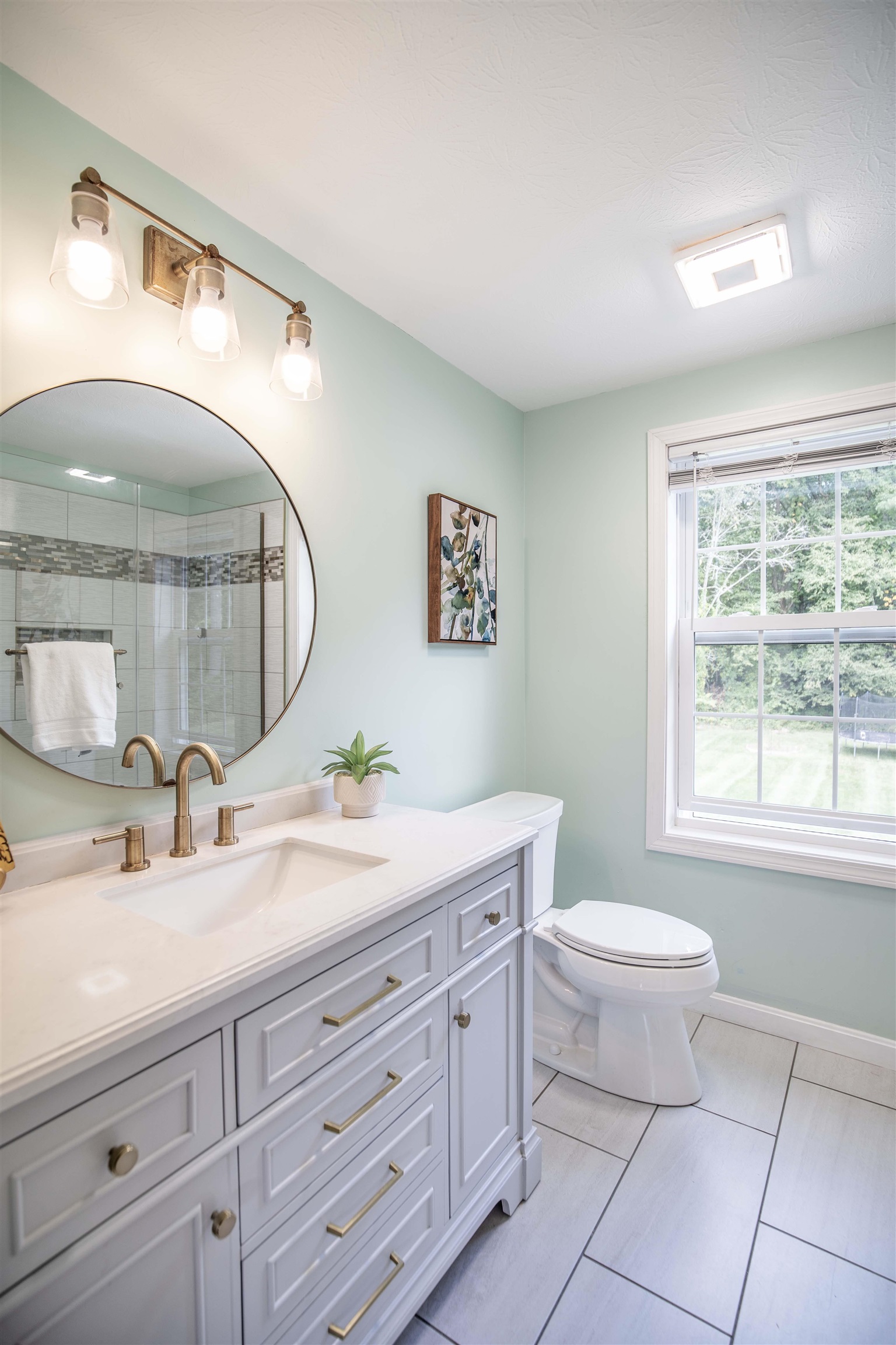 1480 Lake Shore Road Manchester, NH 03109 - Photo 19 of 35 Gallery Image 19