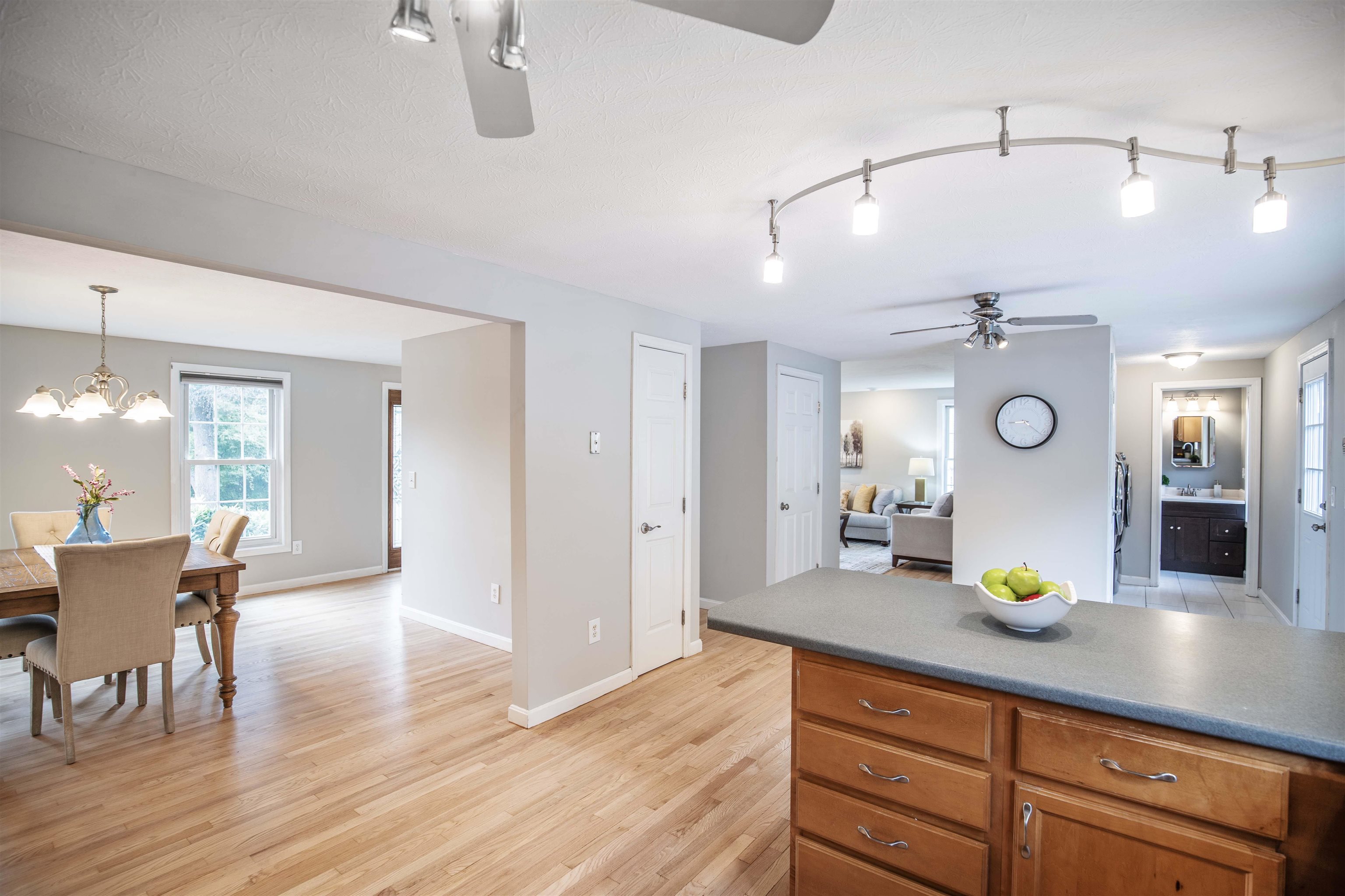 1480 Lake Shore Road Manchester, NH 03109 - Photo 33 of 35 Gallery Image 33
