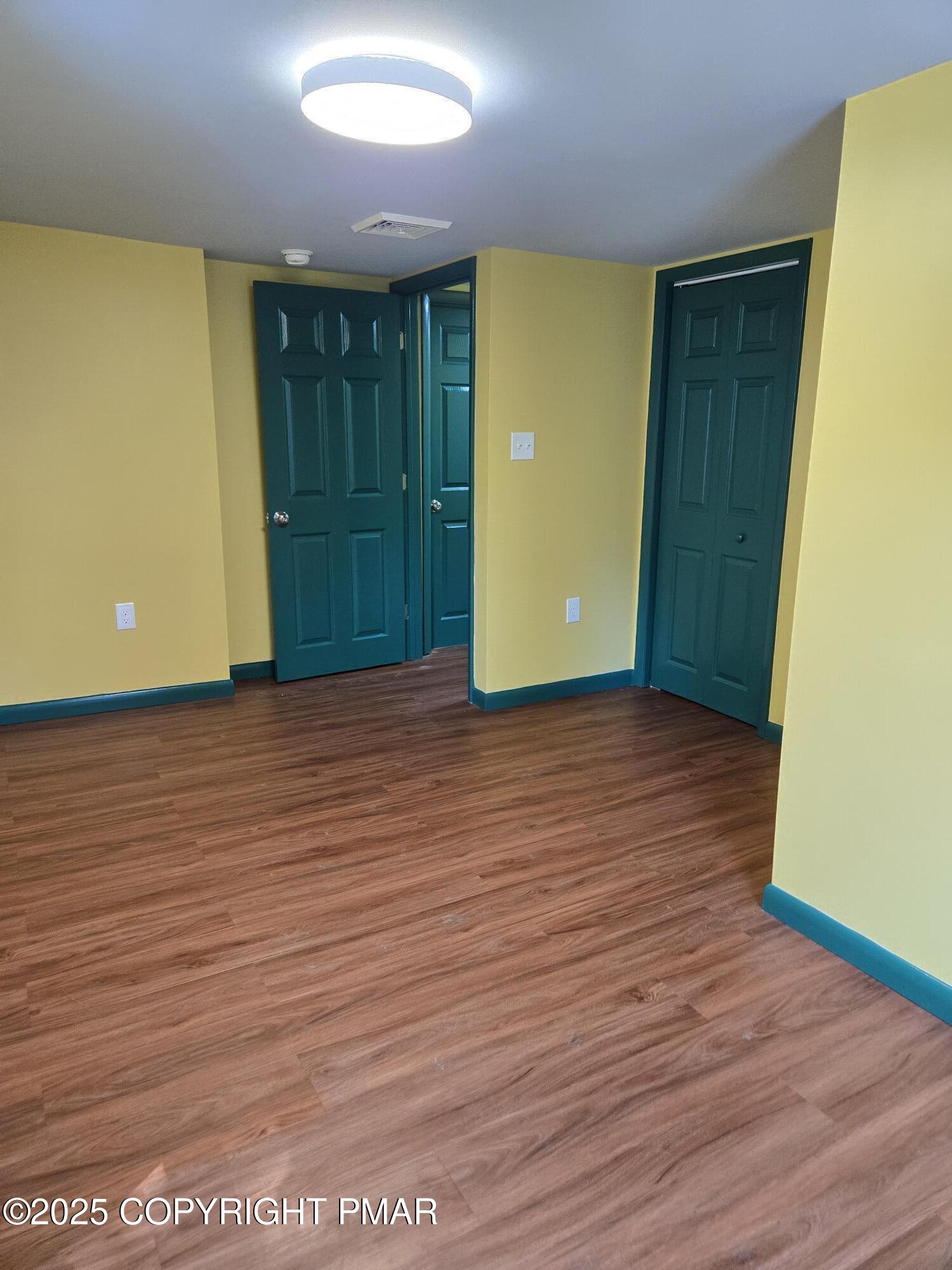 197 Meyers Street East Stroudsburg, PA 18301 - Photo 6 of 15 20250726_113858