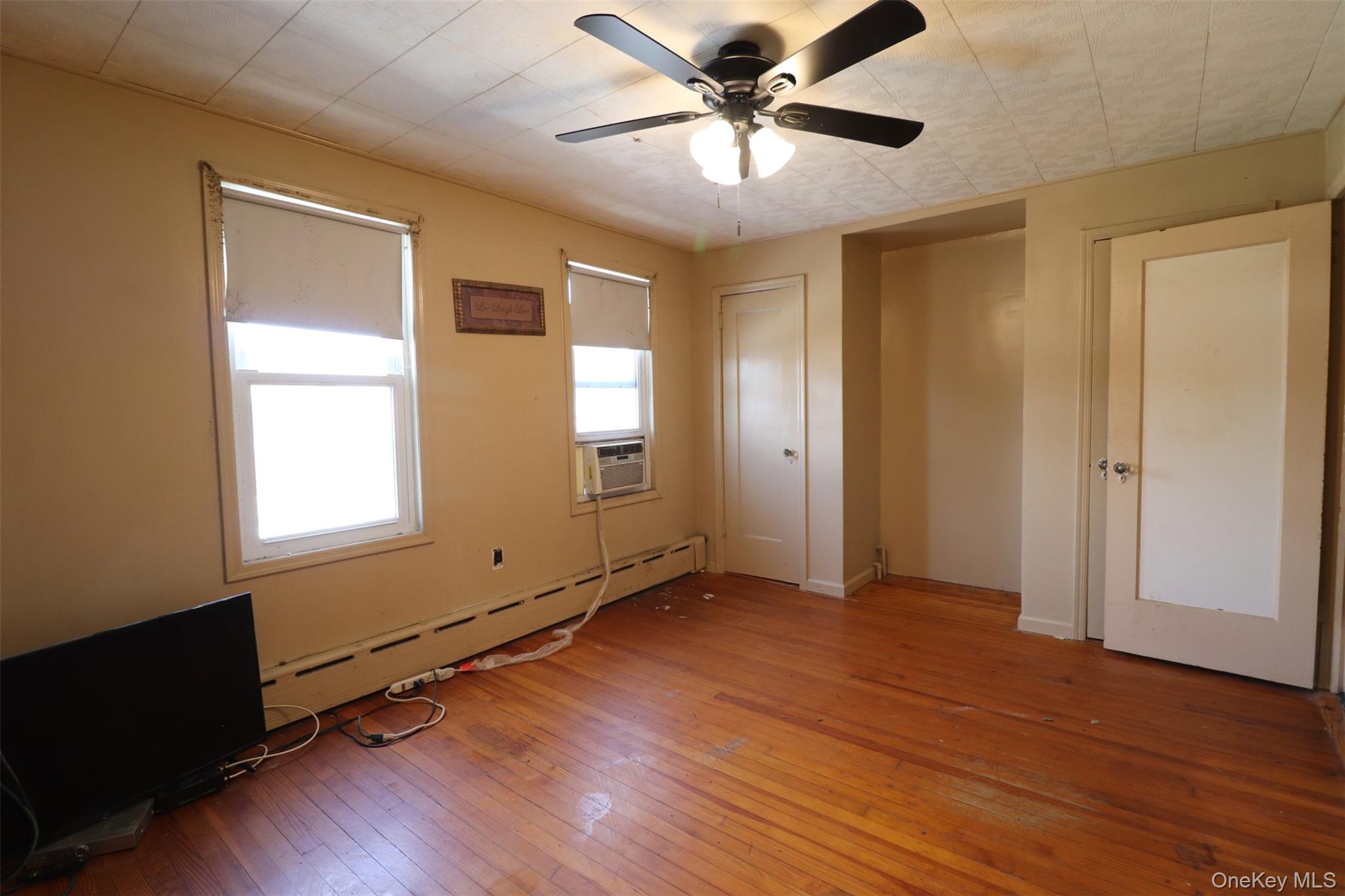 3232 Country Club Road Bronx, NY 10465 - Photo 14 of 16