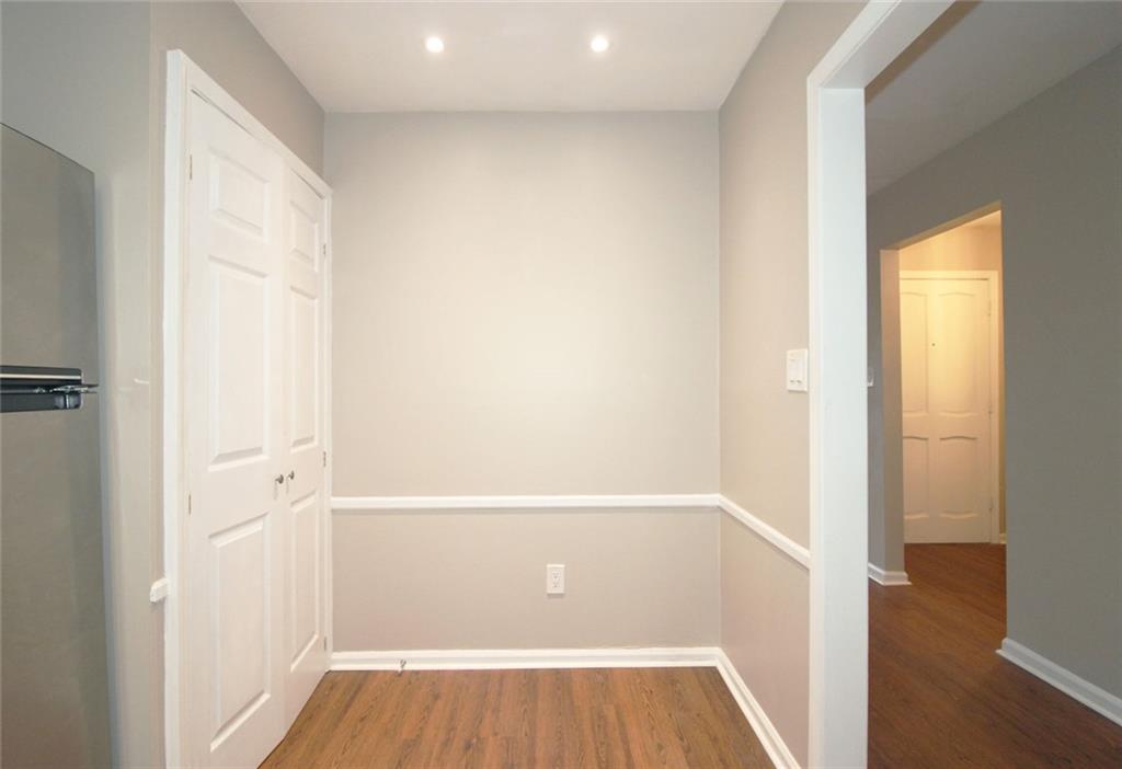 38 La Rue Place Northwest Atlanta, GA 30327 - Photo 13 of 78