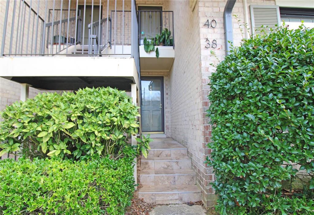 38 La Rue Place Northwest Atlanta, GA 30327 - Photo 32 of 78