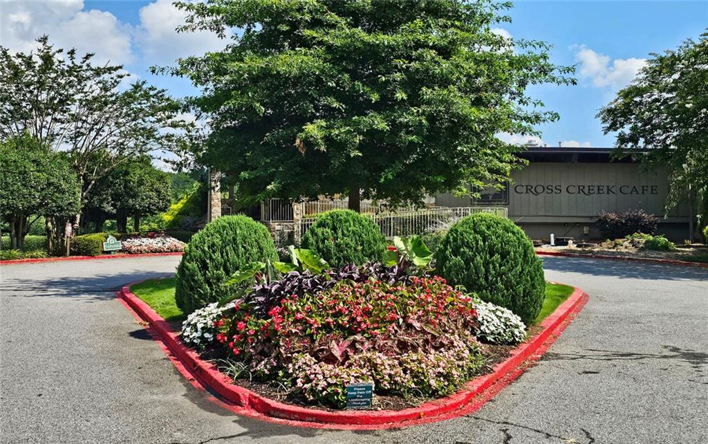 38 La Rue Place Northwest Atlanta, GA 30327 - Photo 40 of 78 a view of a back yard of the house