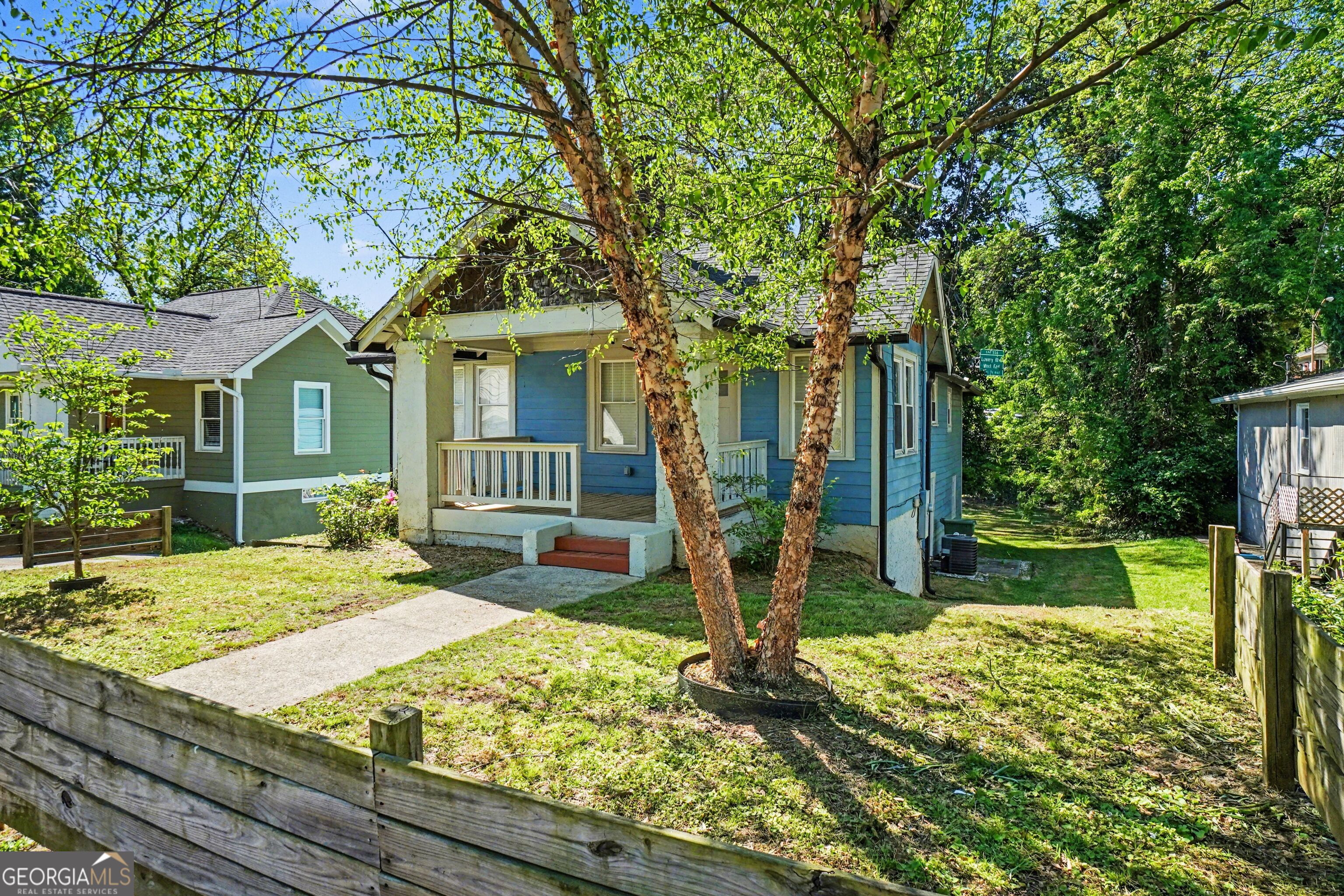 1164 Sells Avenue Southwest Atlanta, GA 30310 - Photo 2 of 32