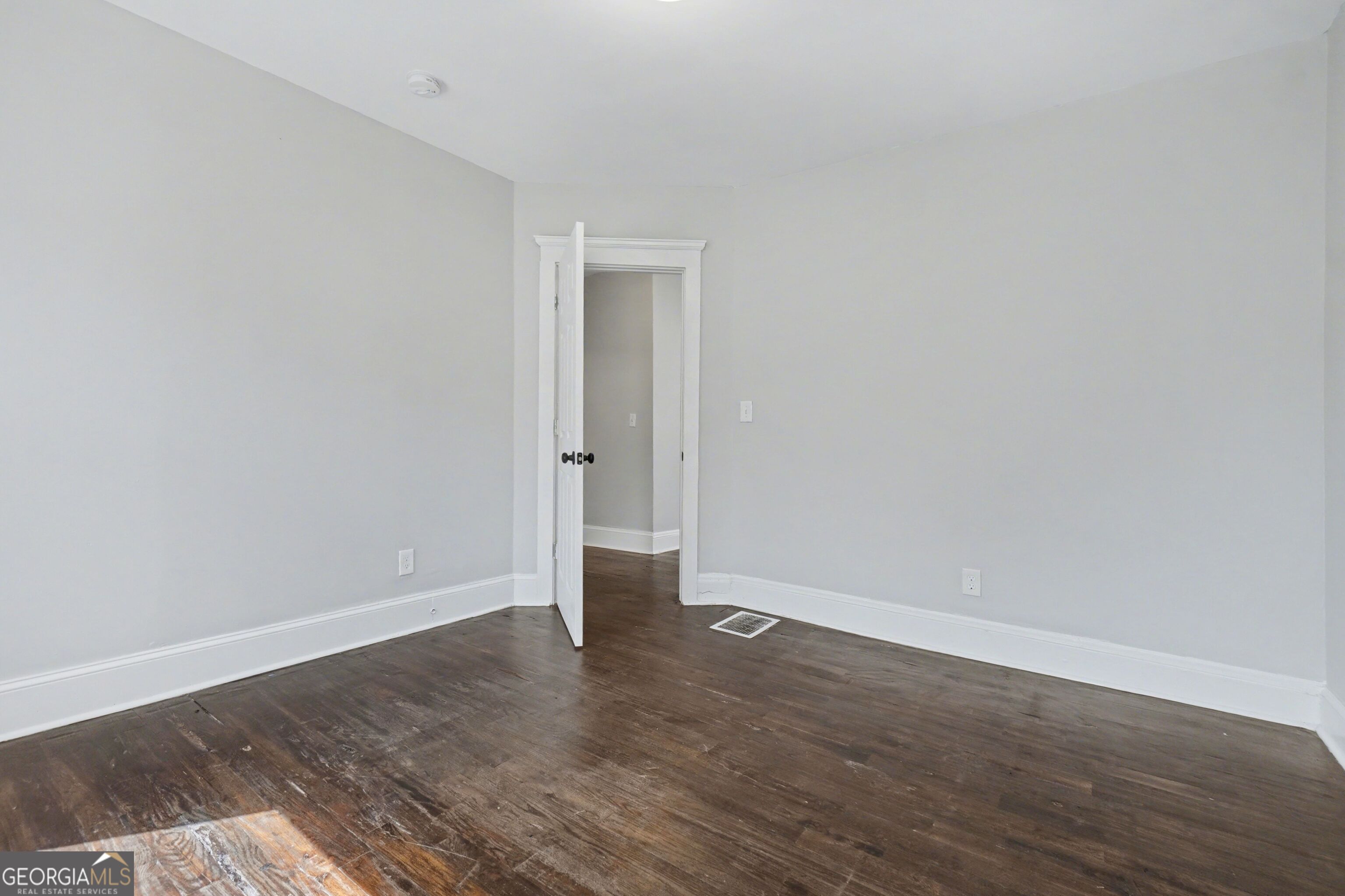 1164 Sells Avenue Southwest Atlanta, GA 30310 - Photo 24 of 32