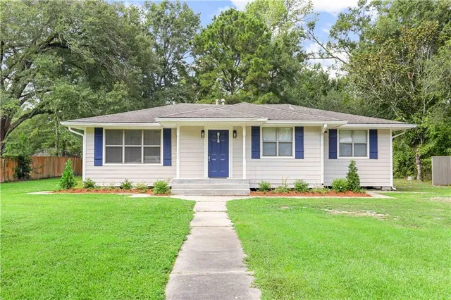 $2,300 | Undisclosed Address, Covington, LA 70433