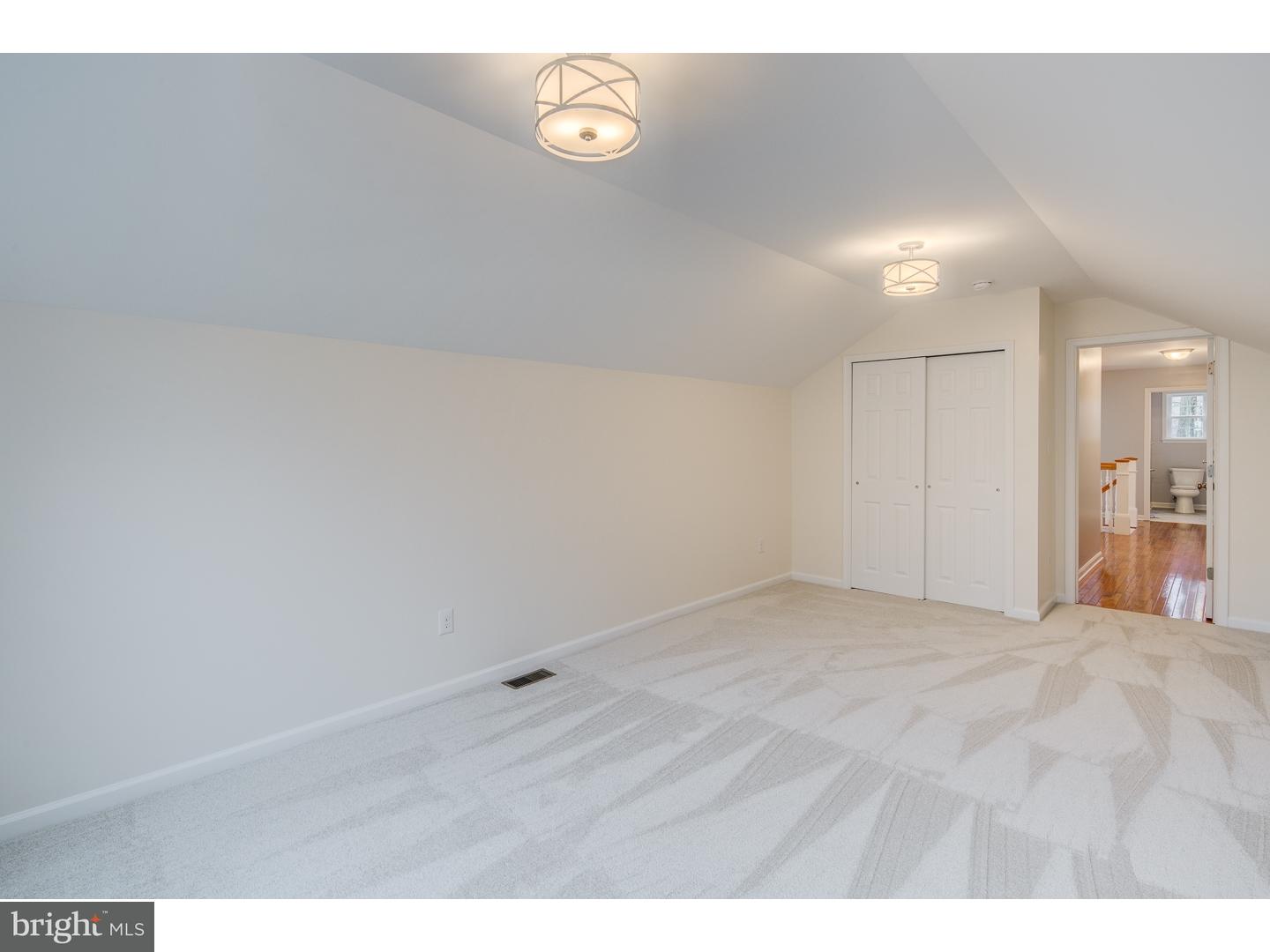 463 Hartford Road Mount Laurel, NJ 08054 - Photo 18 of 25 Gallery Image 18