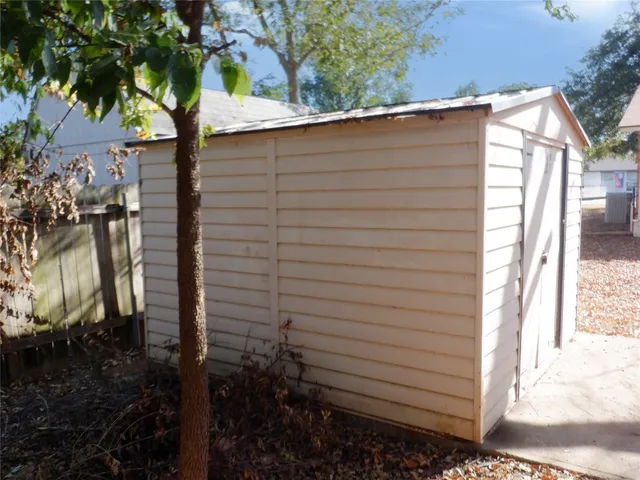 $398,700 | 5418 Fairmont Circle, Austin, TX 78745