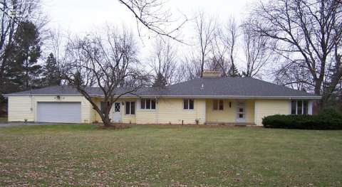 5345 Calkins Road Flint, MI 48532 - Photo 1 of 6 20436230.JPG