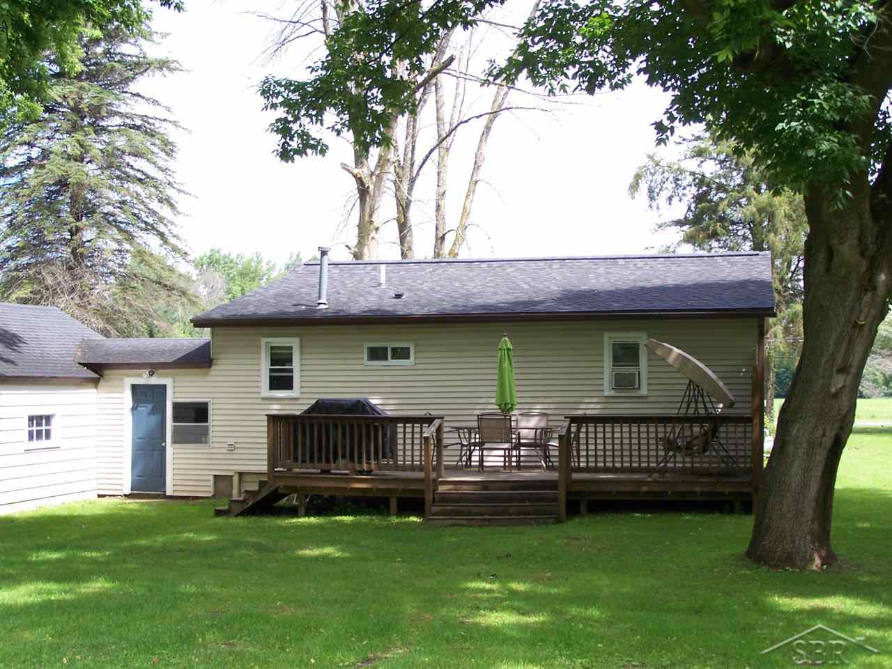 12215 West Freeland Road Freeland, MI 48623 - Photo 19 of 25 31201567-18.JPG