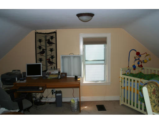 90 Prentice Street Waltham, MA 02451 - Photo 9 of 10 Gallery Image 9