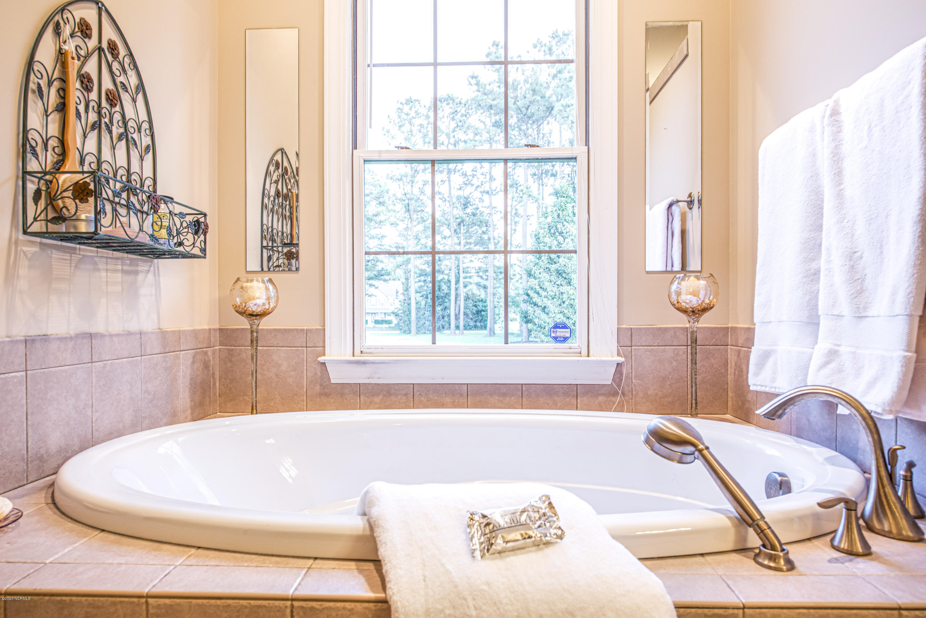 114 Moores Farm Road Havelock, NC 28532 - Photo 26 of 67 Master Bathroom