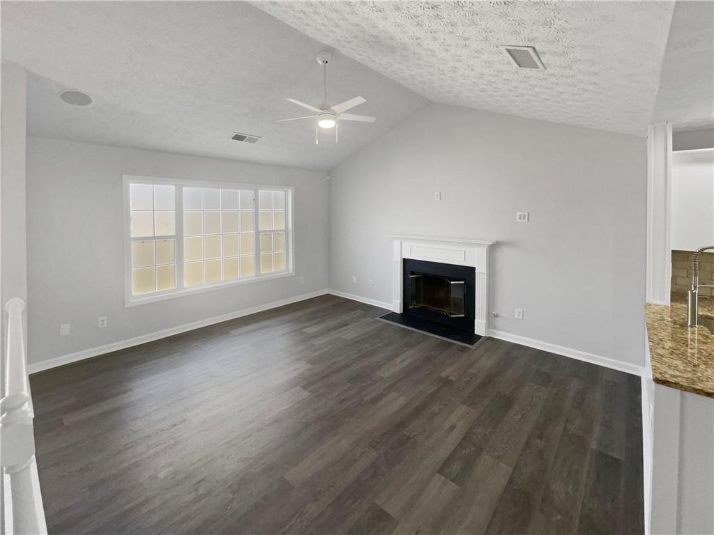 72 Ann Circle Cartersville, GA 30121 - Photo 3 of 23