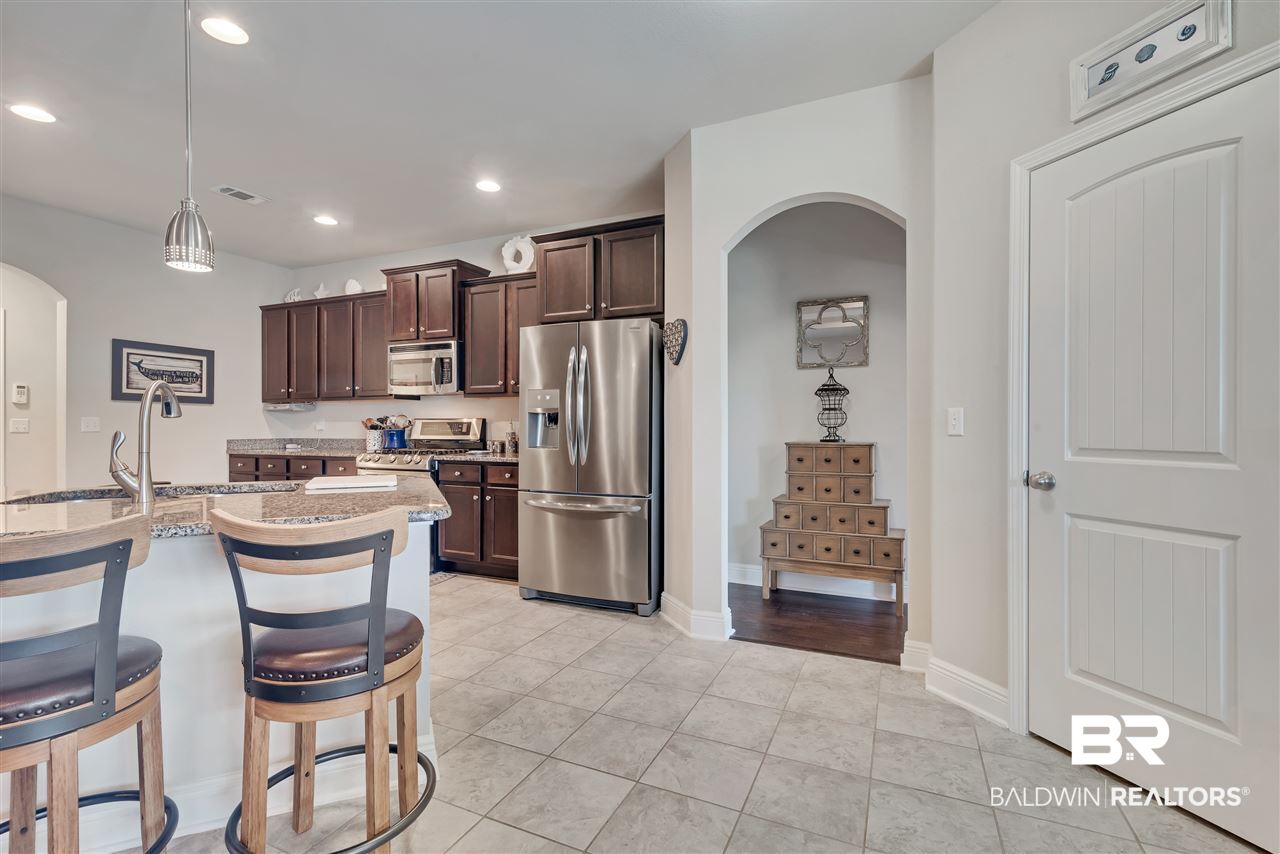 1027 Destin Avenue Foley, AL 36535 - Photo 10 of 33