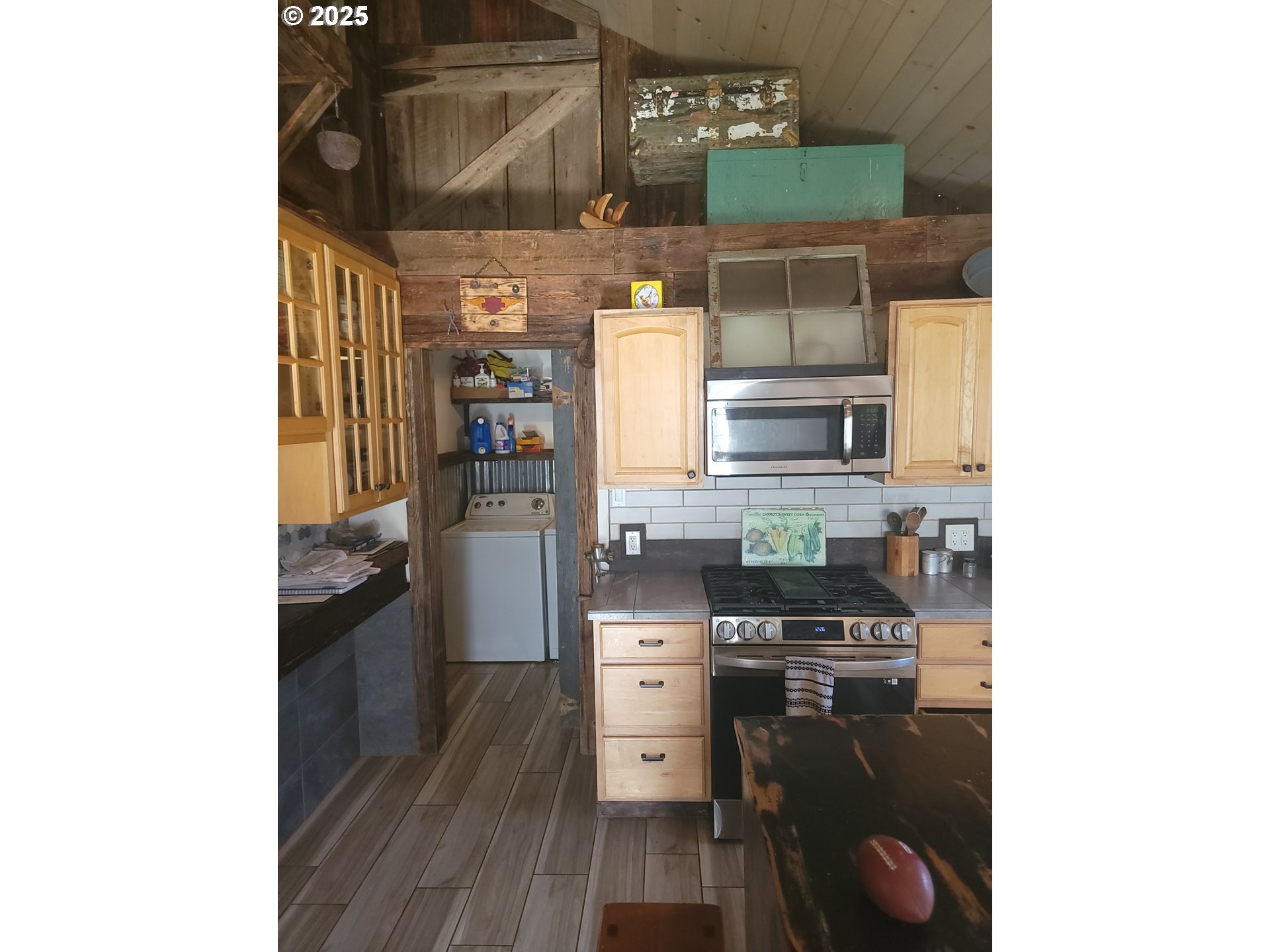 947 Elgarose Road Roseburg, OR 97471 - Photo 15 of 22 Gallery Image 15