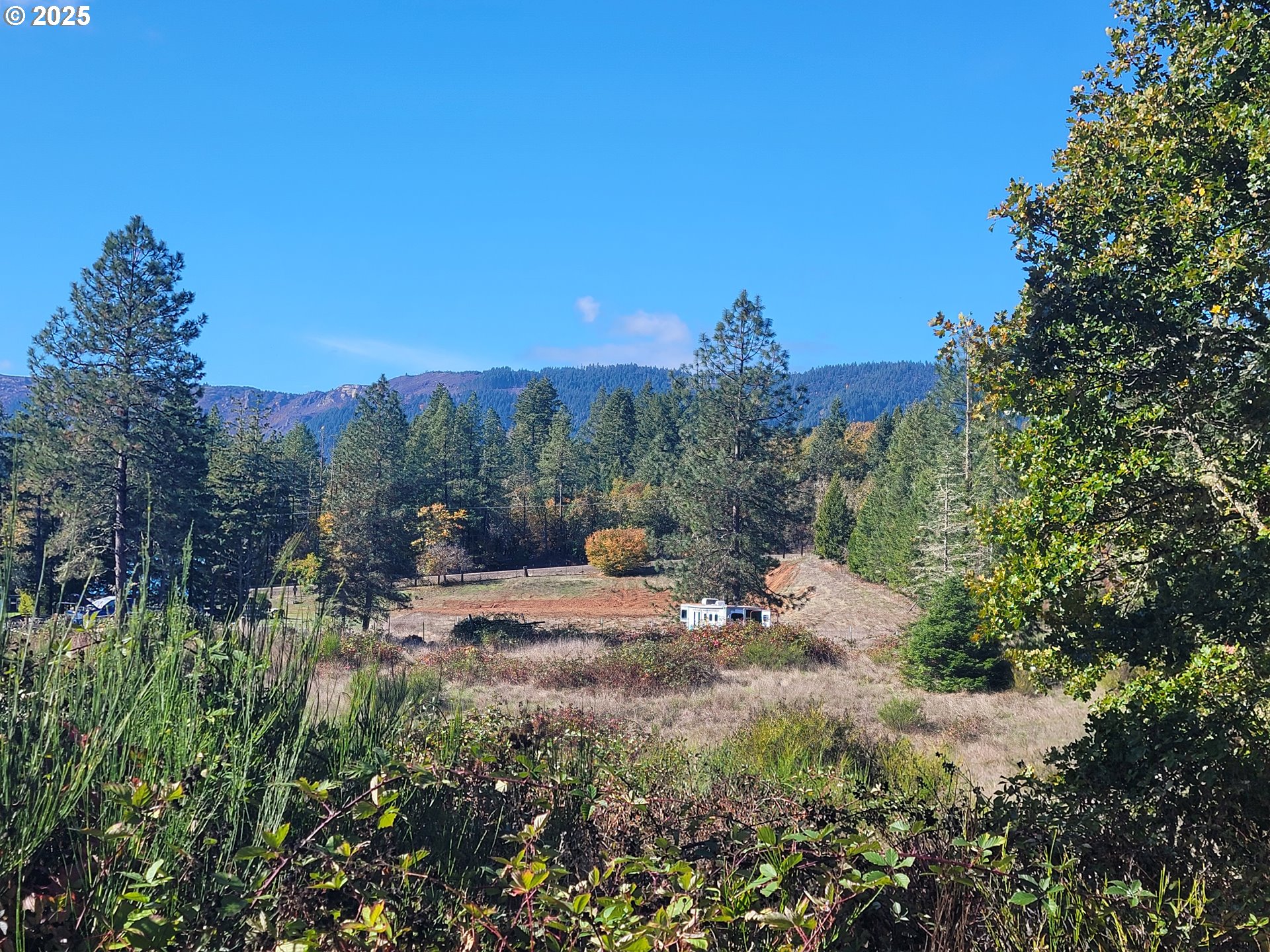 947 Elgarose Road Roseburg, OR 97471 - Photo 7 of 22 Gallery Image 7