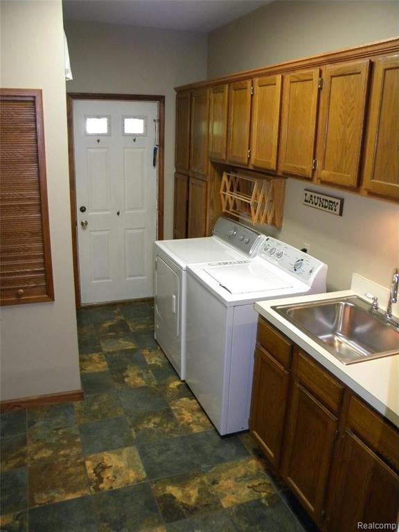 3715 Hazelton Avenue Rochester Hills, MI 48307 - Photo 48 of 52