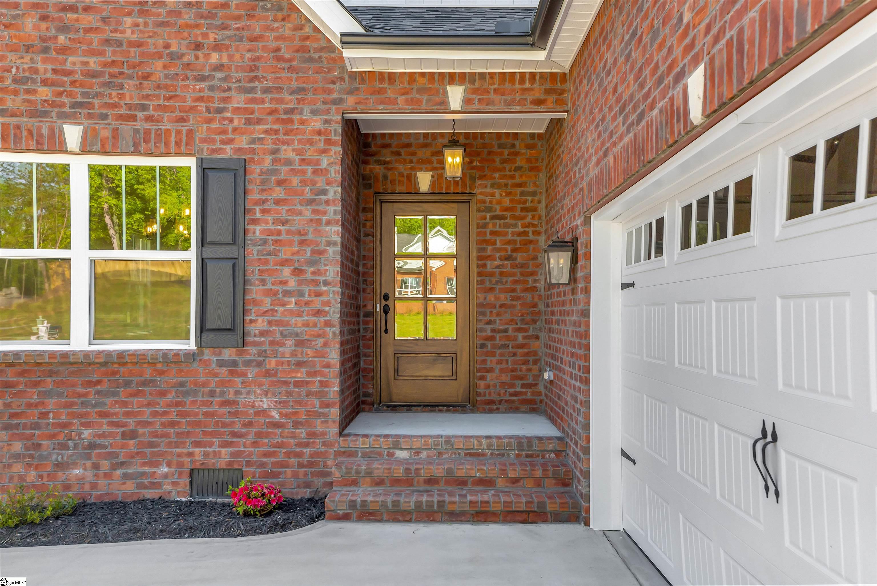 108 Bonaire Point Anderson, SC 29621 - Photo 2 of 36