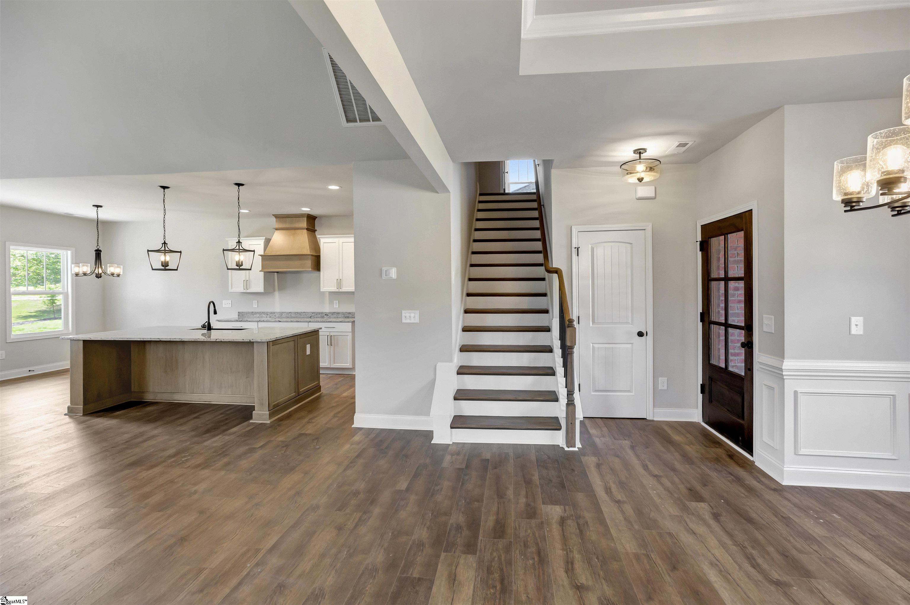 108 Bonaire Point Anderson, SC 29621 - Photo 7 of 36