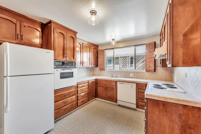 $1,298,000 | 2444 Fernwood Avenue, San Jose, CA 95128