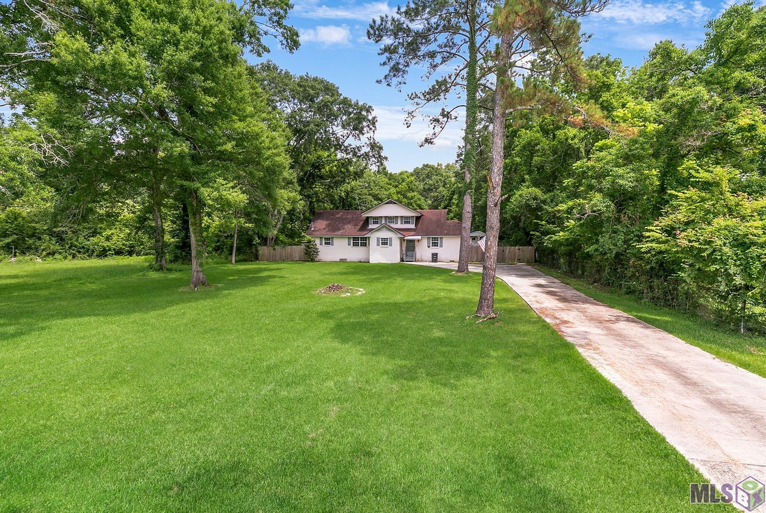 8227 Oak View Drive Baton Rouge, LA 70814 - Photo 2 of 21