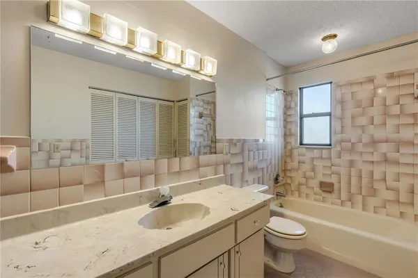 $1,998,200 | 824 Eel Avenue, New Smyrna Beach, FL 32169