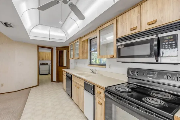 $1,998,200 | 824 Eel Avenue, New Smyrna Beach, FL 32169