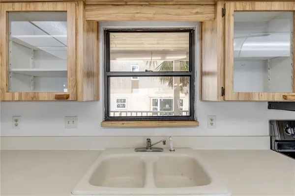 $1,998,200 | 824 Eel Avenue, New Smyrna Beach, FL 32169