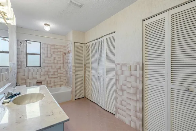 $1,998,200 | 824 Eel Avenue, New Smyrna Beach, FL 32169