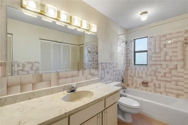 $1,998,200 | 824 Eel Avenue, New Smyrna Beach, FL 32169