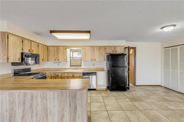 $1,998,200 | 824 Eel Avenue, New Smyrna Beach, FL 32169