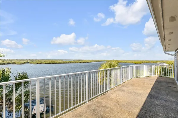 $1,998,200 | 824 Eel Avenue, New Smyrna Beach, FL 32169