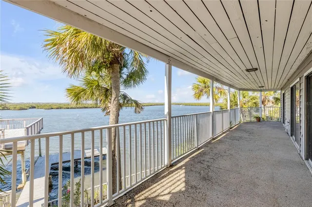 $1,998,200 | 824 Eel Avenue, New Smyrna Beach, FL 32169