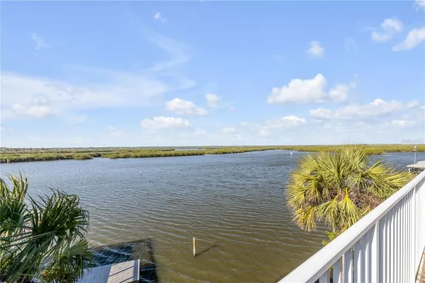$1,998,200 | 824 Eel Avenue, New Smyrna Beach, FL 32169