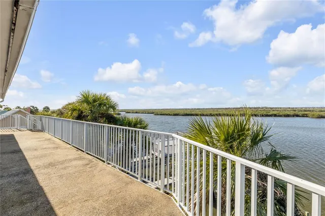 $1,998,200 | 824 Eel Avenue, New Smyrna Beach, FL 32169